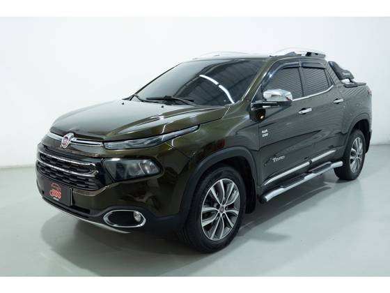 FIAT TORO 2.0 16V TURBO DIESEL VOLCANO 4WD AT9 FIAT TORO 2.0 16V TURBO DIESEL VOLCANO 4WD AT9